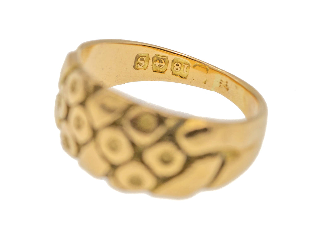 Antique 18ct Gold Chunky Flower Embossed Ring