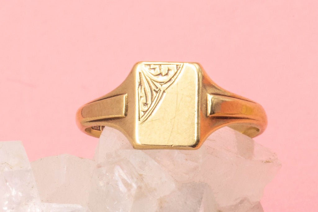9ct Gold Engraved Square Signet Ring